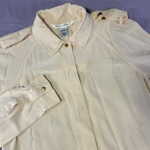 Diane Von Furstenberg Silk Blouse Women's Size 10 Button Up Epaulettes